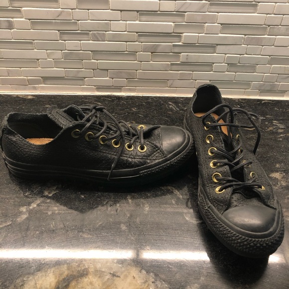 Converse Shoes - Black leather converse unisex
